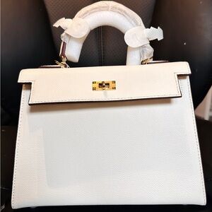 Kelly 25 Style Hand-made Handbag-Elegant White Satchel with Structured Design